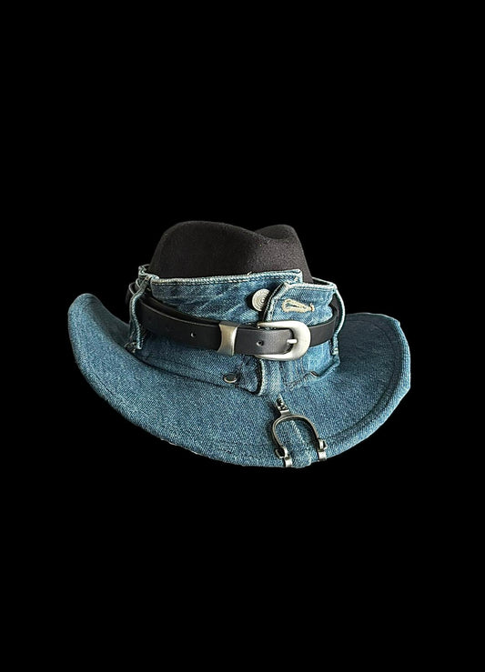 Denim Western „Buckle Rider“ – Custom Edition